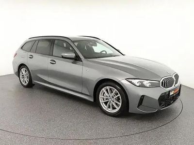 Second-hand BMW 330 M Sport 245 CP (180 kW) 2025 Gri Break