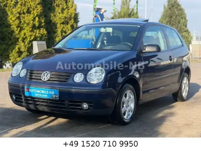 Używany VW Polo Comfortline 64 KM (47 kW) 2002 Niebieski Sedan/Limuzyna