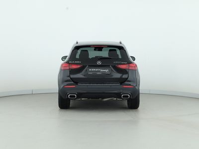 Gebraucht Mercedes GLA200 Night 150 PS (110 kW) 2025 Schwarz SUV