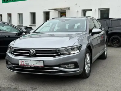Gebraucht VW Passat Business 150 PS (110 kW) 2023 Silber Kombi