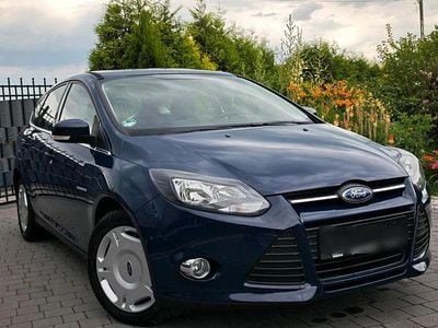 Gebraucht Ford Focus 100 PS (73 kW) 2013 Kleinwagen
