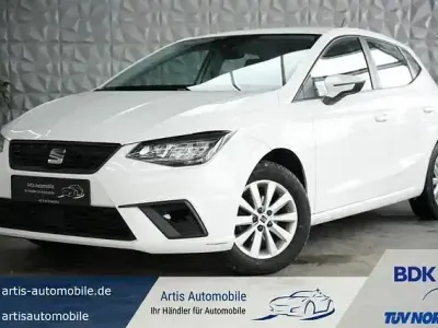 Gebraucht Seat Ibiza Style 80 PS (58 kW) 2023 "candy" weiss Kleinwagen
