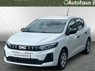 Ny Dacia Sandero Essentiel 101 HK (74 kW) 2026 Hvid Sedan
