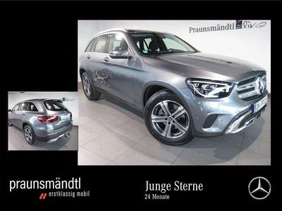 Gebraucht Mercedes GLC200 163 PS (119 kW) 2022 Grau SUV