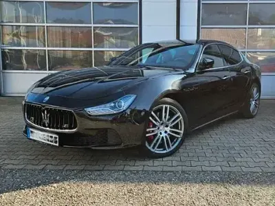 Gebraucht Maserati Ghibli 275 PS (202 kW) 2017 Schwarz Limousine