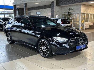 Schwarz Gebraucht 2021 Mercedes E300 AMG line Kombi | 33.900 € (Etwas zu teuer)