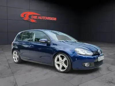 Gebraucht VW Golf VI 160 PS (117 kW) 2010 Blau Limousine