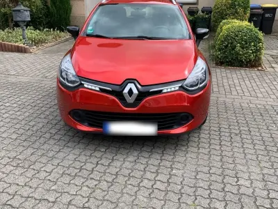 Gebraucht Renault Clio GrandTour 73 PS (53 kW) 2015 Kombi