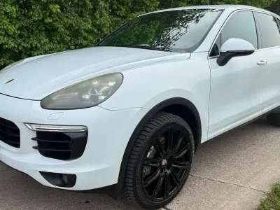 Gebraucht Porsche Cayenne S 420 PS (308 kW) 2017 Weiß SUV