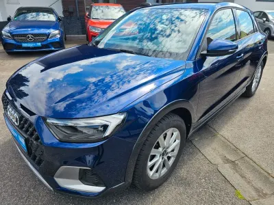 Gebraucht Audi A1 Sport 110 PS (80 kW) 2023 Blau SUV