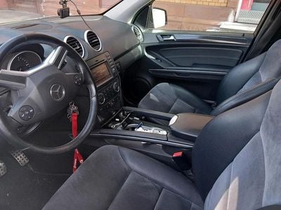 Gebraucht Mercedes ML300 231 PS (169 kW) 2011 SUV