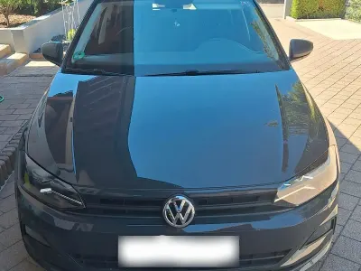 Gebraucht VW Polo 80 PS (58 kW) 2019 Grau Kleinwagen