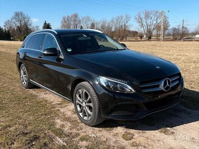 Gebraucht Mercedes C180 156 PS (114 kW) 2016 Schwarz Kombi