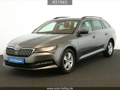 Gebraucht Skoda Superb Ambition 150 PS (110 kW) 2023 Grau Kombi