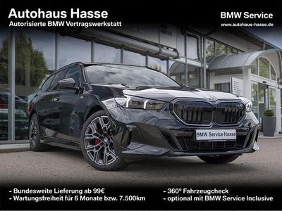 Black sapphire metallic Gebraucht 2025 BMW 520 M Sport Kombi | 57.890 € (Fairer Preis)