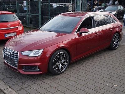 Rot Gebraucht 2019 Audi A4 Sport Kombi | 19.999 € (Guter Preis)