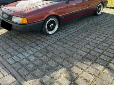 Gebraucht Audi 80 Sport 88 PS (64 kW) 1986 Rot Limousine