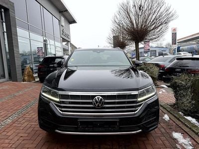 Metallic Gebraucht 2022 VW Touareg R-line SUV | 52.260 € (Fairer Preis)