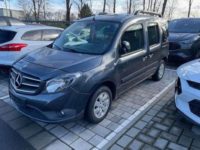 Gebraucht Mercedes Citan 111 Edition 110 PS (80 kW) 2017 Tenoritgrau metallic Kombi