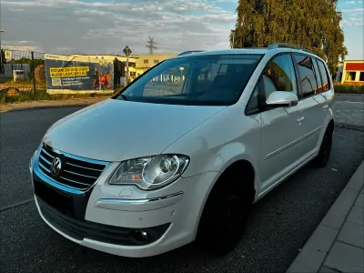 Gebraucht VW Touran 2008 Weiß Van / Kleinbus