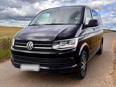 Second-hand VW Multivan 150 CP (110 kW) 2019 Negru Monovolum