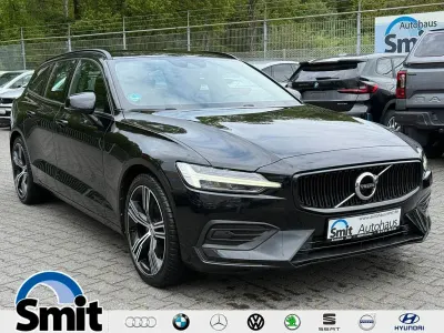 Occasion Volvo V60 Momentum 190 ch (139 kW) 2019 Noir Break