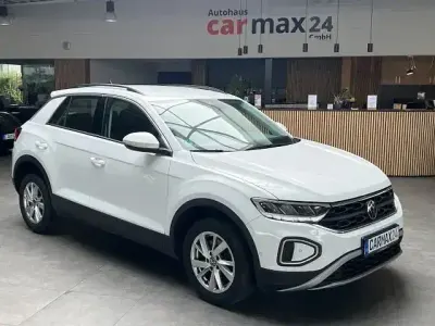 Gebraucht VW T-Roc Life 150 PS (110 kW) 2023 Weiß SUV