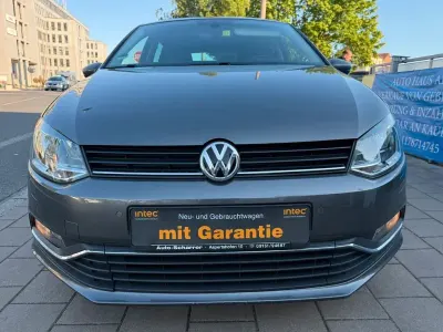 Begagnad VW Polo Comfortline 90 HK (66 kW) 2014 Grå Sedan