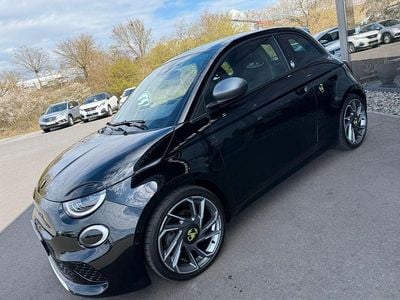 Usado Abarth 500e Scorpionissima 114 kW (155 HP) 2024 Preto Citadino