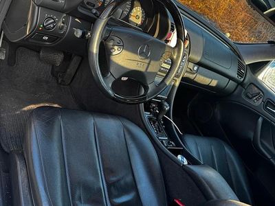 Gebraucht Mercedes CLK320 218 PS (160 kW) 2001 Silber Coupé