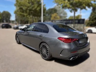 Gebraucht Mercedes C200 AMG 204 PS (150 kW) 2022 Grau Limousine