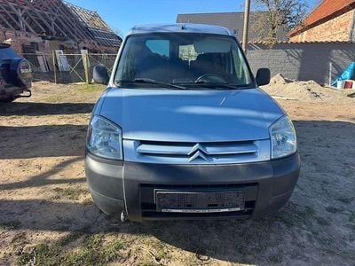 Gebraucht Citroën Berlingo Advance 75 PS (55 kW) 2005 Farbe islandgrau/metallic Van / Kleinbus