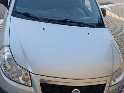 Second-hand Fiat Sedici Dynamic 120 CP (88 kW) 2008 Argintiu SUV