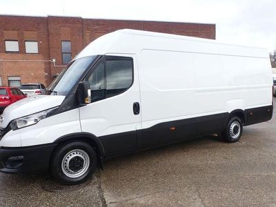 Gebraucht Iveco Daily 156 PS (114 kW) 2022 Weiß Van / Kleinbus