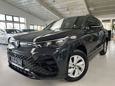 Neu VW Tiguan R-line 193 PS (141 kW) 2025 Grau SUV
