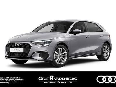 Gebraucht Audi A3 Sportback e-tron Ambiente 204 PS (150 kW) 2023 Florettsilber metallic Kleinwagen