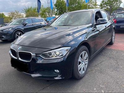 Gebraucht BMW 316 Comfort Edition 116 PS (85 kW) 2012 Schwarz Limousine