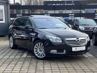 Gebraucht Opel Insignia Cosmo 220 PS (161 kW) 2010 Schwarz Kombi