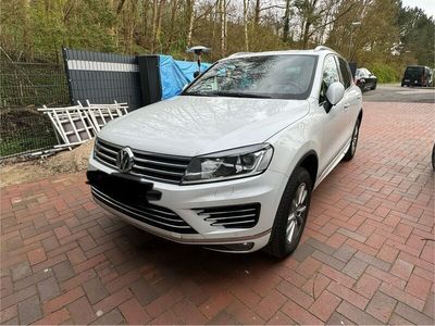 gebraucht VW Touareg V6 Diesel Allrad R-Line Paket Farbe Oryxweiß TÜV NEU!!