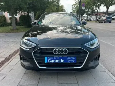 Gebraucht Audi A4 S-Line 163 PS (119 kW) 2021 Schwarz Kombi