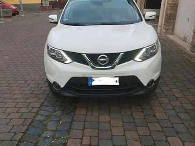 Gebraucht Nissan Qashqai 130 PS (95 kW) 2016 Weiß SUV
