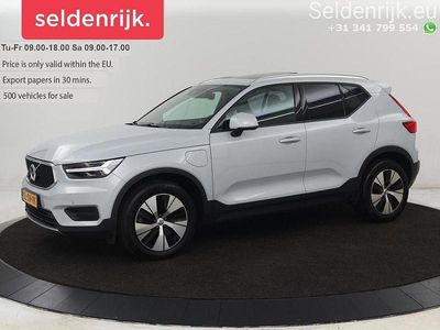 Grau Gebraucht 2020 Volvo XC40 Business Edition SUV | 23.900 € (Etwas zu teuer)