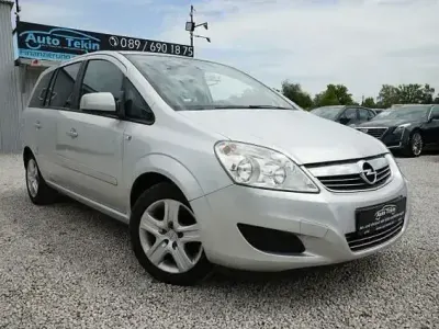Gebraucht Opel Zafira Edition 140 PS (102 kW) 2010 Silber Van / Kleinbus
