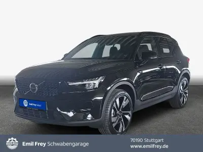 Gebraucht Volvo XC40 Ultimate 197 PS (144 kW) 2023 Onyx schwarzmetallic SUV