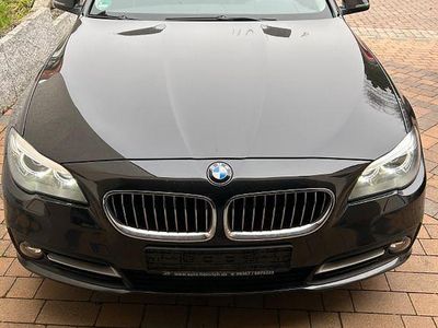 Gebraucht BMW 520 184 PS (135 kW) 2014 Schwarz Kombi