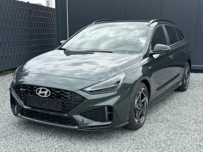 Neu Hyundai i30 N Line 150 PS (110 kW) 2026 Grün Kombi