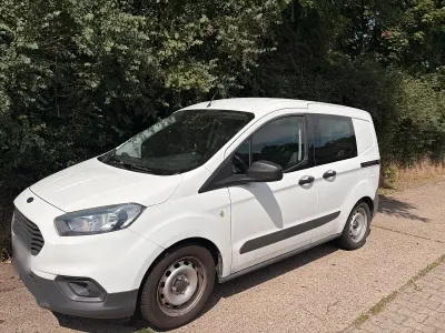 Gebraucht Ford Transit Courier 101 PS (74 kW) 2018 Weiß Van
