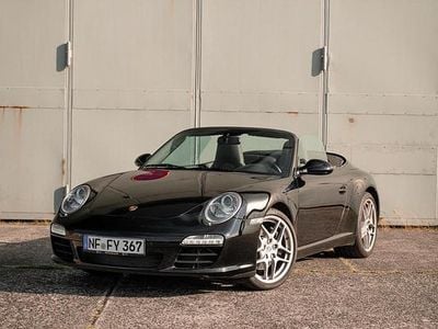 Porsche 911 Carrera Cabriolet