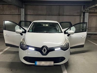 Usata Renault Clio IV 73 CV (53 kW) 2014 Bianco Berlina
