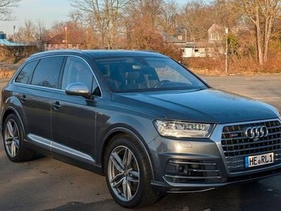Grau Gebraucht 2017 Audi SQ7 Comfort SUV | 28.450 € (Fairer Preis)